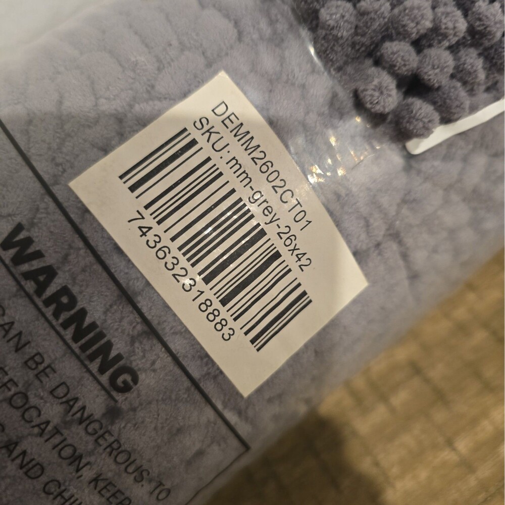 Muddy Mat 26x42 Grey Microfiber Rug - Picture 3 of 3